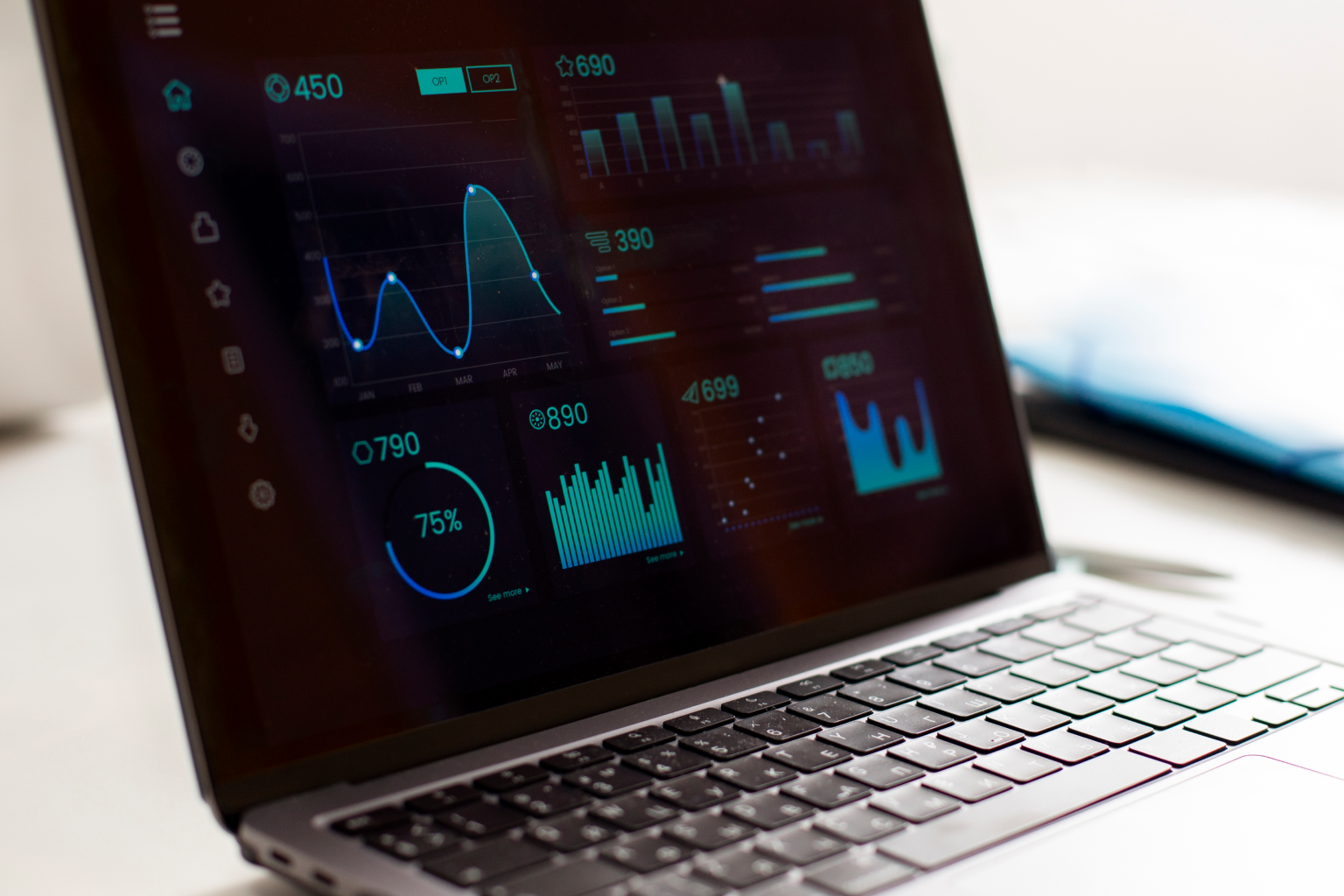 Dashboards Logísticos: Dados para Decisões Estratégicas